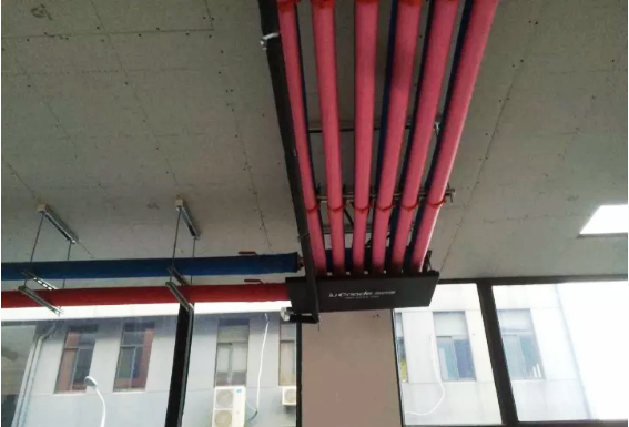 ���ߣ���ÿ��{ˮ�ܹ܏��c���������ٌ��ձ�