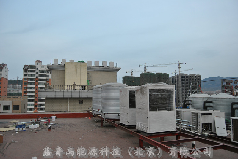 空氣源熱泵余熱回收大酒店案例 空氣源熱泵余熱回收大酒店案例