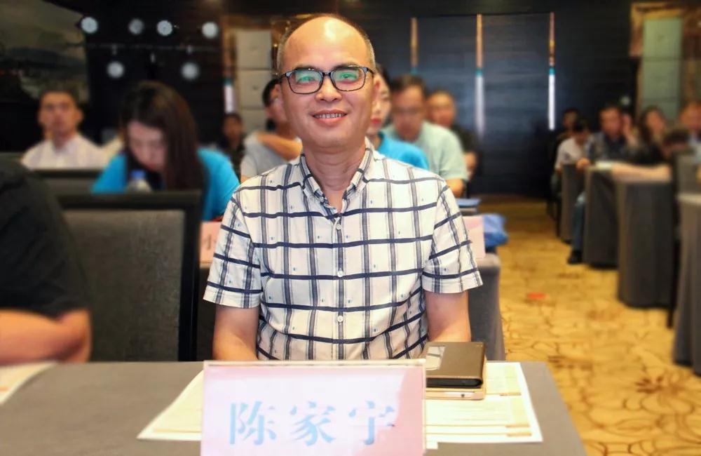 �՚�Դ��ö�(li��n)������ꐼ����ϯ��(hu��)�h